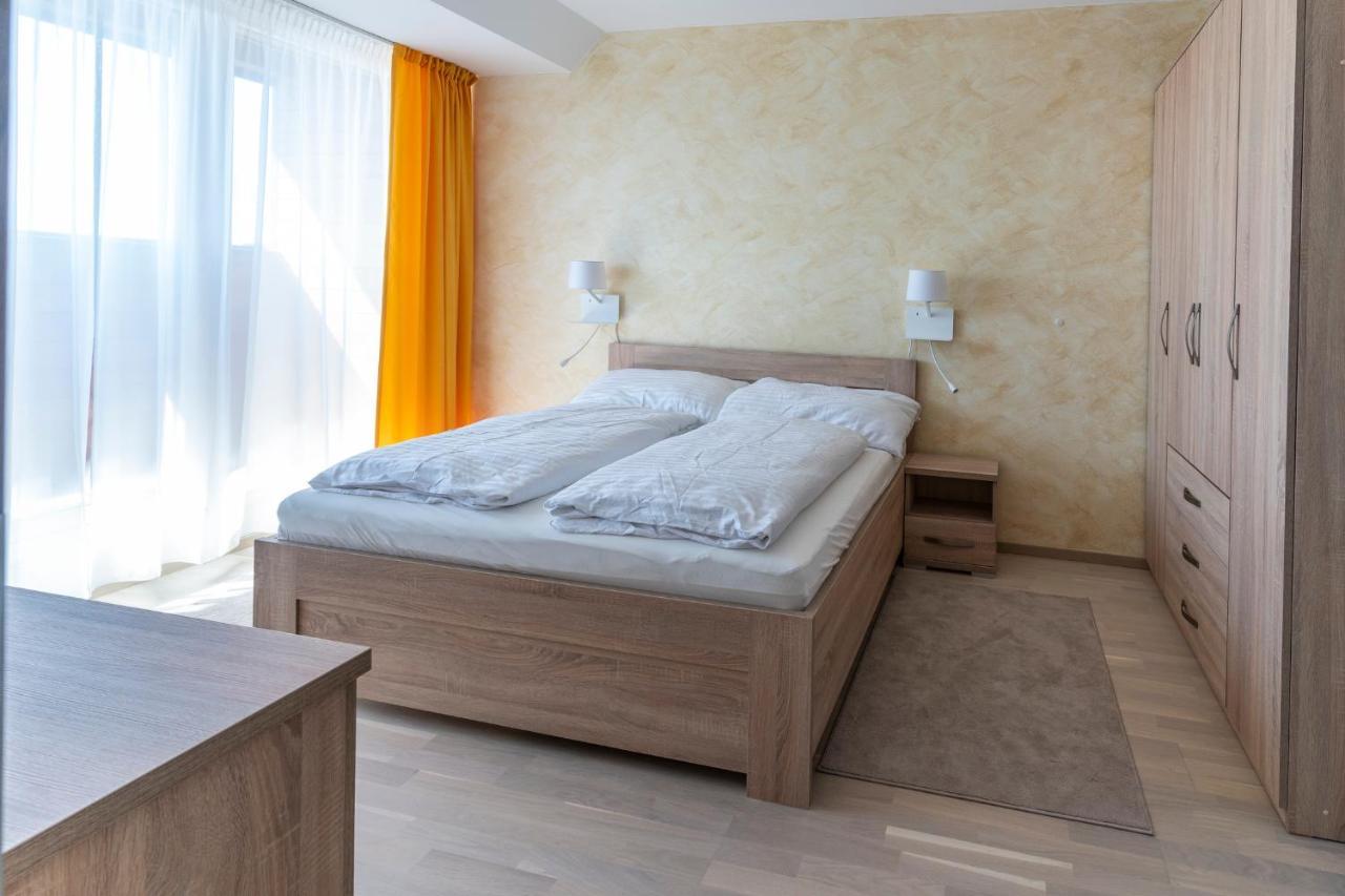 Apartman Horni Misecky - Luxusni Ubytovani Pro Dve Rodiny S Detmi Εξωτερικό φωτογραφία