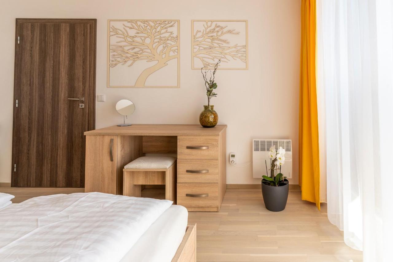 Apartman Horni Misecky - Luxusni Ubytovani Pro Dve Rodiny S Detmi Εξωτερικό φωτογραφία